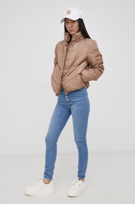 Bavlněné tričko JDY 15239939.CloudDance béžová AA00