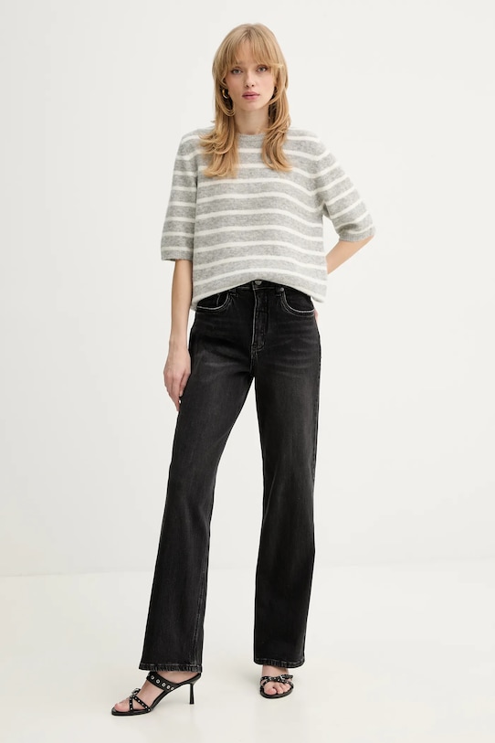 Gestuz sweter z dodatkiem wełny 10909814 szary AA00