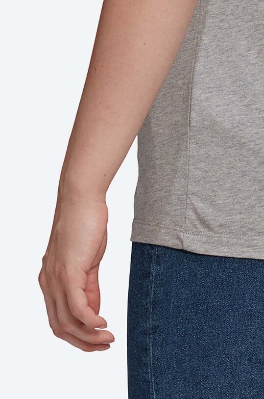 Хлопковая футболка adidas Originals adicolor Classics 3-Stripes GN2909 серый