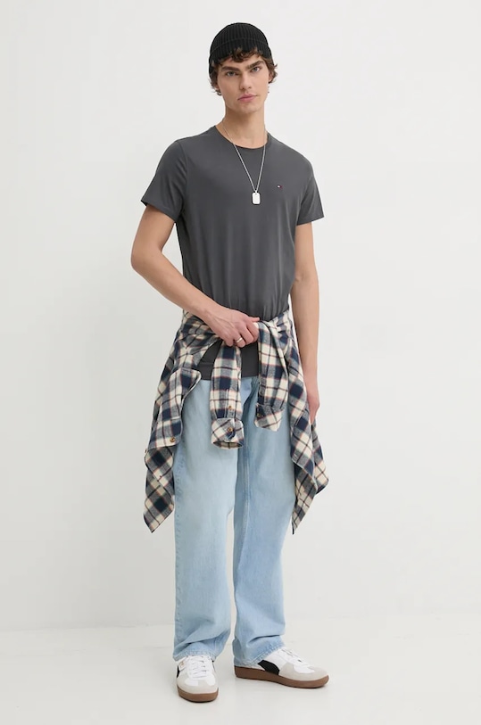 Tommy Jeans t-shirt bawełniany DM0DM04411 szary AA00