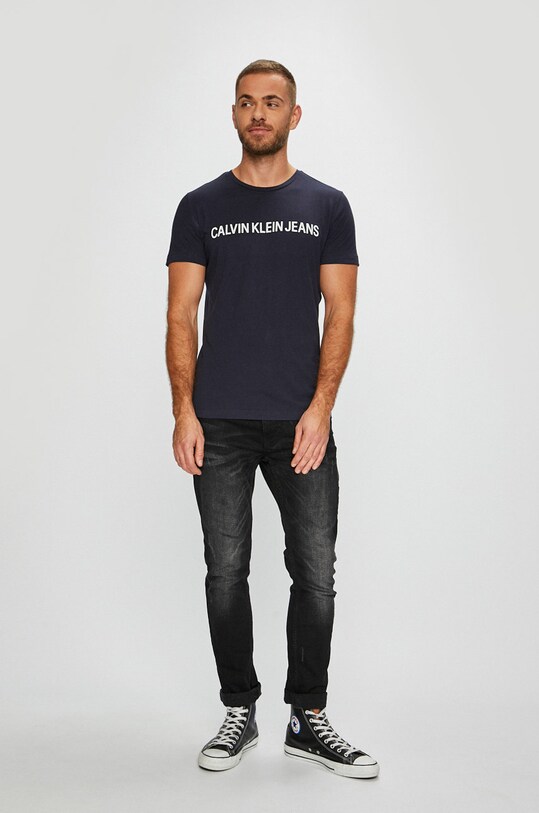Calvin Klein Jeans - Majica J30J307855 mornarsko plava AA00