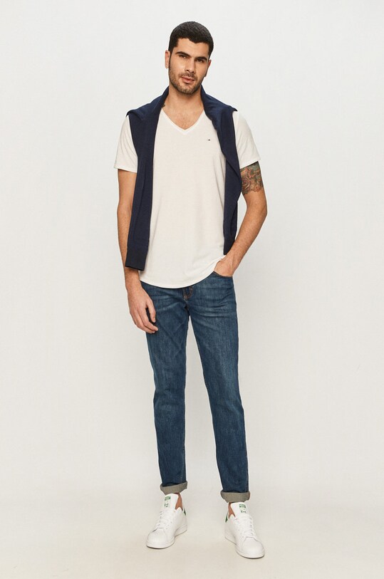 Футболка Tommy Jeans DM0DM09587 білий AA00