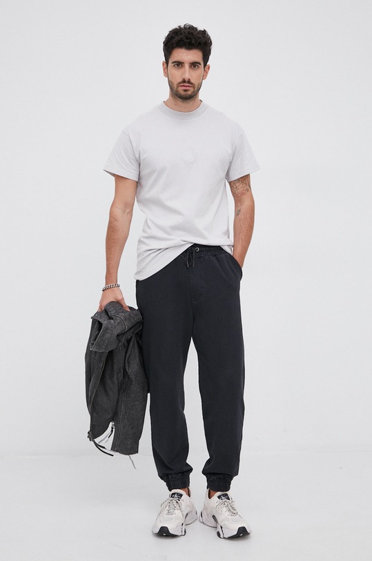 Young Poets Society T-shirt bawełniany 106604.NOS 106604.NOS szary AA00