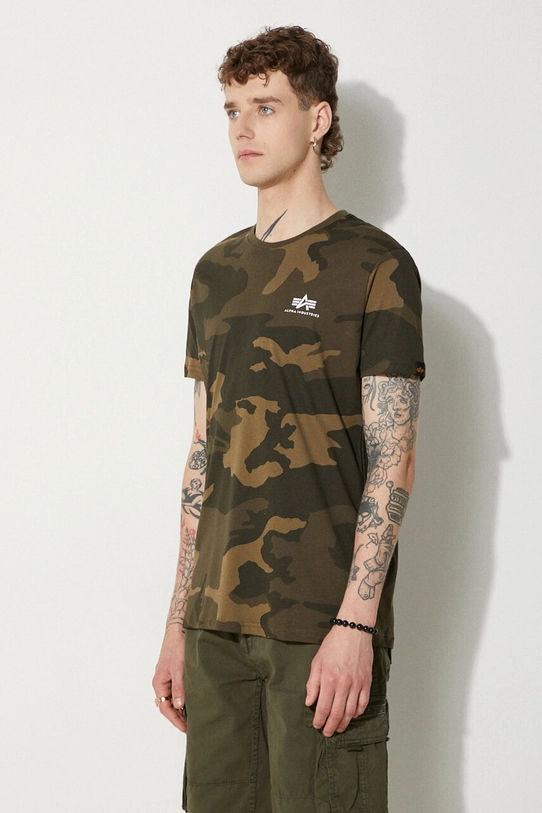 Хлопковая футболка Alpha Industries зелёный 188505C.239