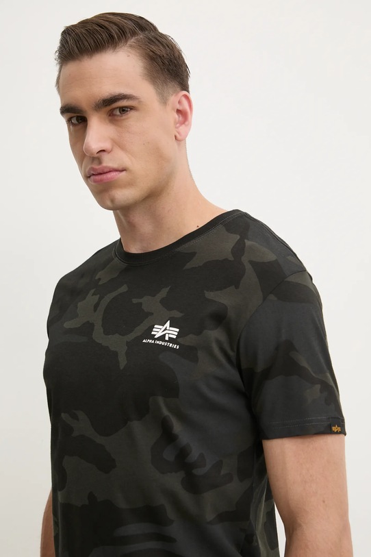 Bavlněné tričko Alpha Industries Basic T Small Logo Camo černá 188505C.125