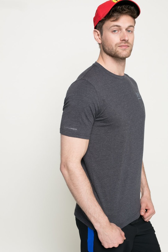 Under Armour - Pánske tričko UA Left Chest Lockup 1257616 jednofarebný sivá 1257616