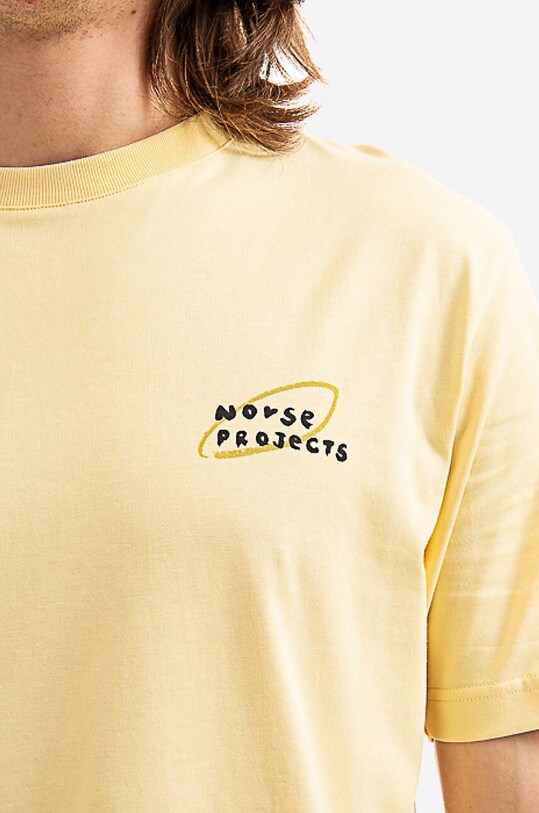 Bavlněné tričko Norse Projects žlutá N01.0589.3025