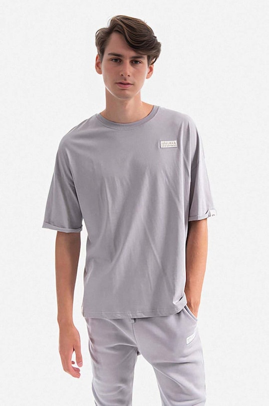 Bavlnené tričko Alpha Industries relaxed sivá 118532.643