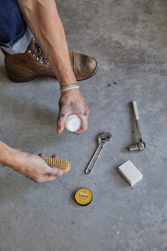 Комплект за грижа за ръцете Gentlemen's Hardware Grease Busters Hand Care Kit GEN859UK син