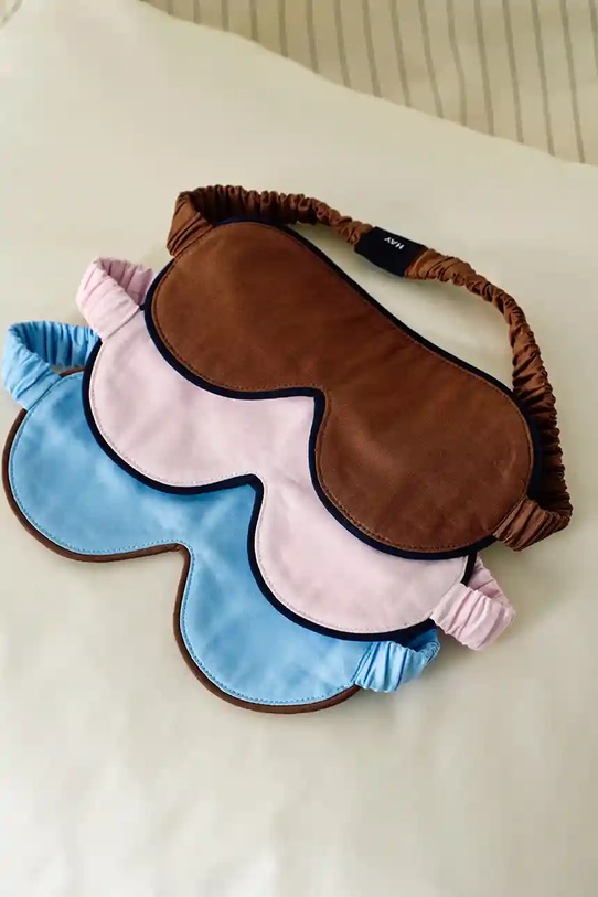 HAY maska na oczy bawełniana Outline Sleep Mask niebieski AE940.B028