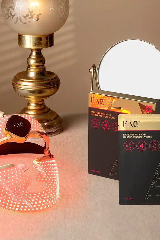 FOREO maska hydrożelowa do twarzy z kolagenem Glass Skin FAQ™ czarny F0389