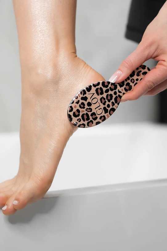 GLOV zestaw: turban do włosów i pumeks do stóp Run Wild Ritual multicolor 5907440749153