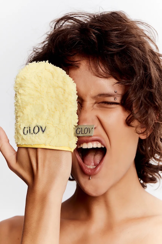 GLOV rękawiczka do demakijażu i oczyszczania twarzy tylko przy użyciu wody ICONIC MITT 8-pack żółty 5907440748958