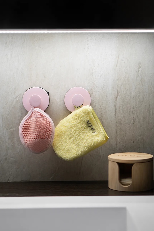 GLOV haczyk łazienkowy z przyssawką Hookie Pookie różowy 5907440748620