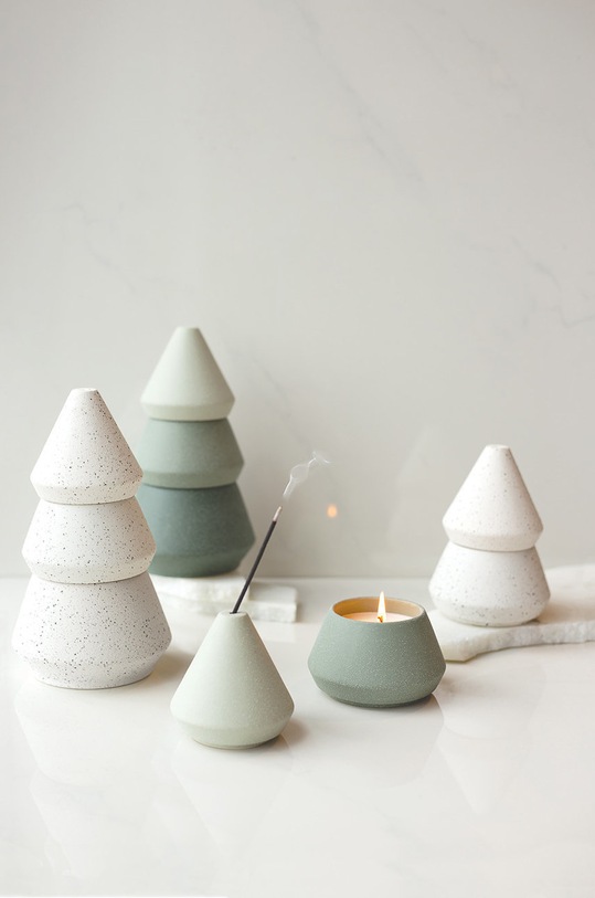 Paddywax set sfeșnic cu o lumânare și un suport de tămâie Cypress and Fir CFHSM01EU multicolor AA00