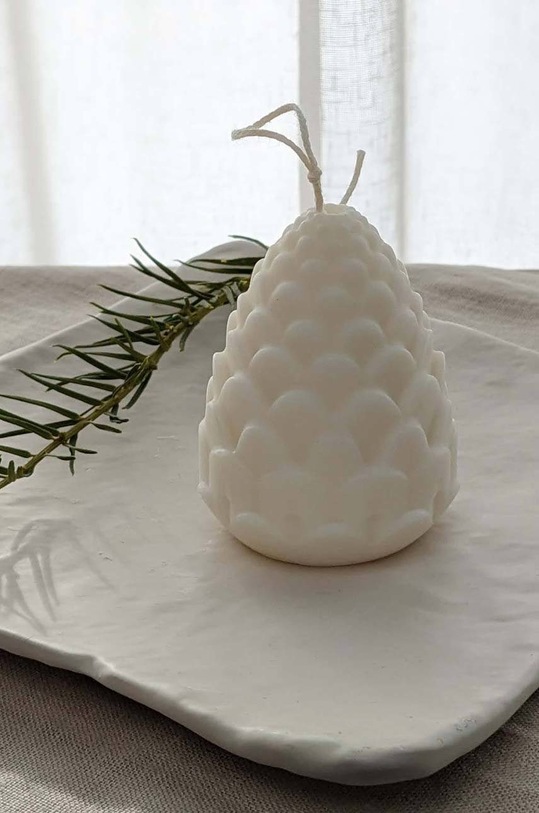 Sojová svíčka Bella Bulba Christmas Pine 5903957208404 bílá AA00