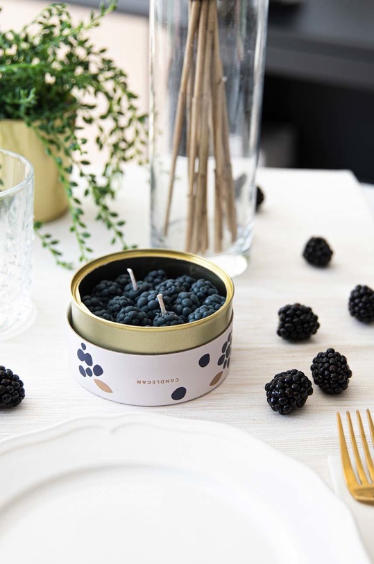 CandleCan lumanare aromata Cinnamon Blackberry can.berry albastru