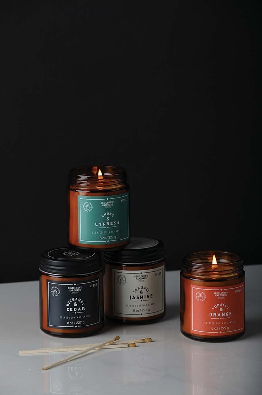 Home SPA Vonná sójová svíčka Gentelmen's Hardware Bergamot & Cedar 227 g GEN593UK. vícebarevná