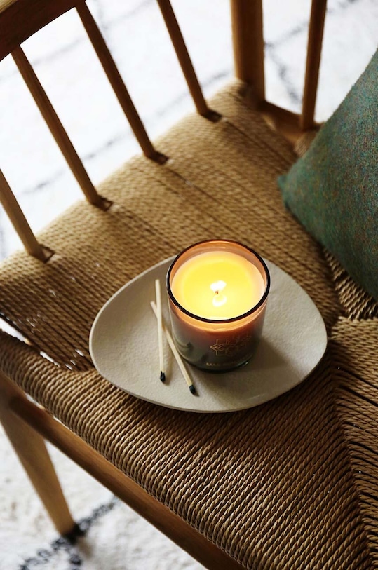 Ароматизована свічка Max Benjamin White Pomegranete 210 g RB.C03