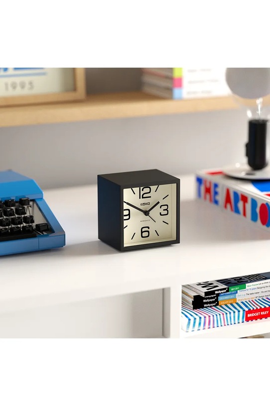 Newgate budzik Réveil 10,5 x 10,5 x 8 cm KB2928ALMCUB252K czarny