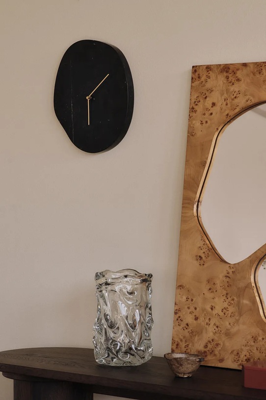 ferm LIVING zegar ścienny Melt 28 x 33 cm 1104272415 czarny AA00