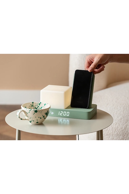 Karlsson budík LED dřevěný KA6079GR zelená