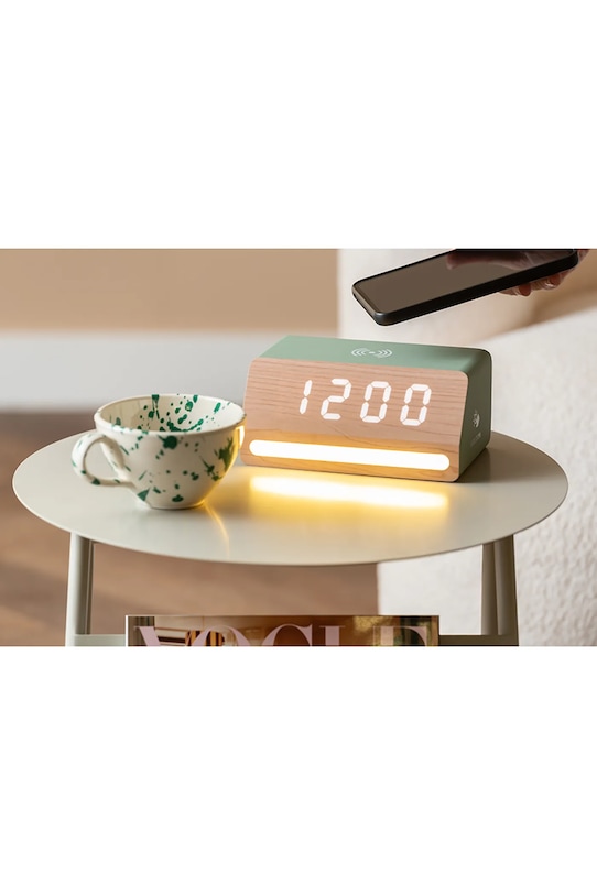 Karlsson budík LED dřevěný zelená KA6078GR