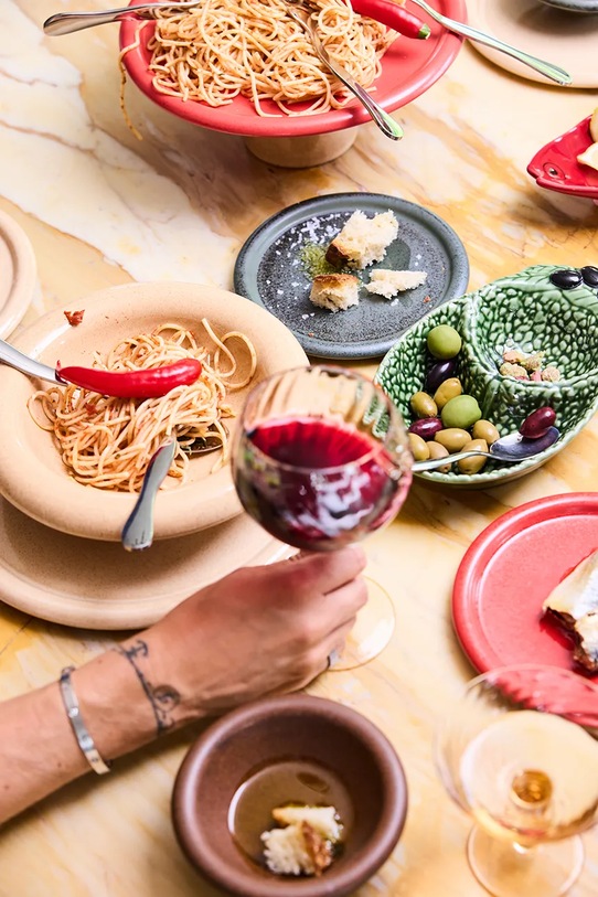 Byon talerz głęboki z kamionki 22,5 x 6 cm 5211300903