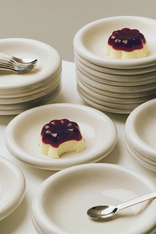 HAY zestaw miseczek z terakoty 4 x 20 x 20 cm biały AC460.A668.AB90