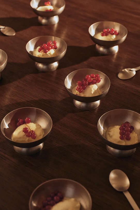 Ferm Living miska do lodów ze stali nierdzewnej 5,5 x 10 cm 1104273162 srebrny AA00