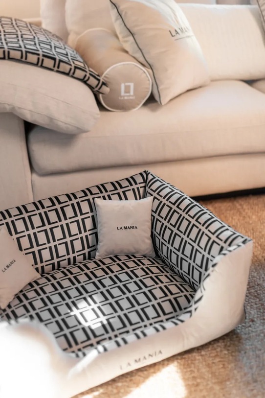 La Mania legowisko dla pupila Dog Mania M/80 x 60 cm multicolor 5905549413210