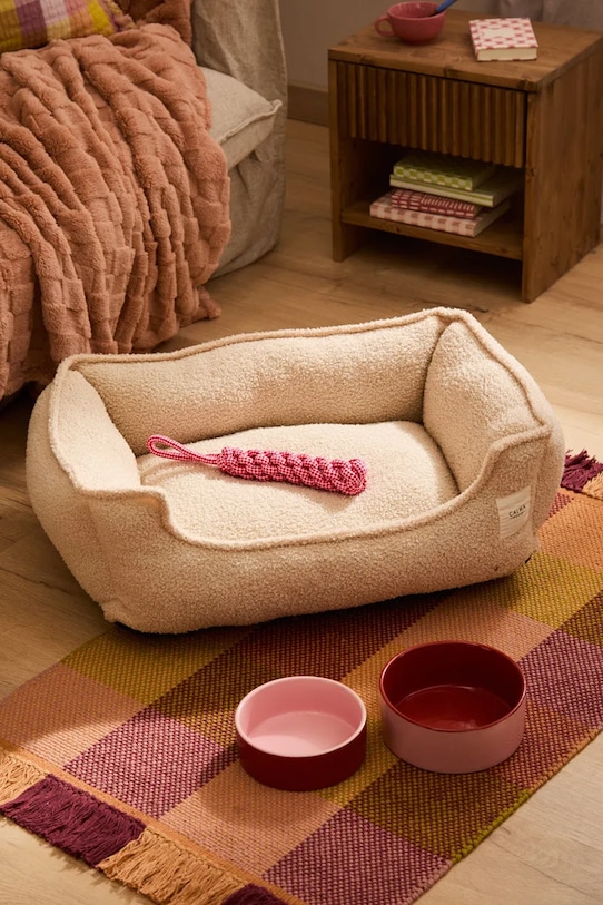 Calma House legowisko dla pupila Taico 60 x 45 x 23 cm beżowy TAICO.DOGM.CRU