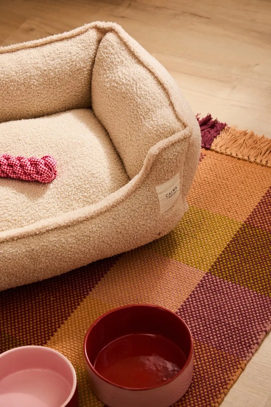 Calma House legowisko dla pupila Taico 60 x 45 x 23 cm TAICO.DOGM.CRU