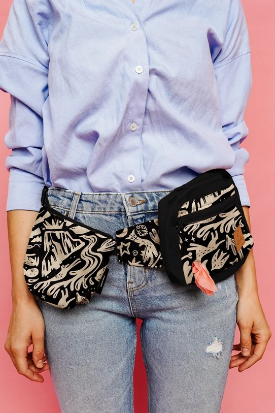 Bebobi nerka na smaczki dla psa 22 x 16 x 5 cm multicolor NKA32C.NMKA32C