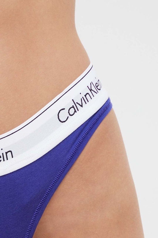 Calvin Klein Underwear stringi granatowy 0000F3786E
