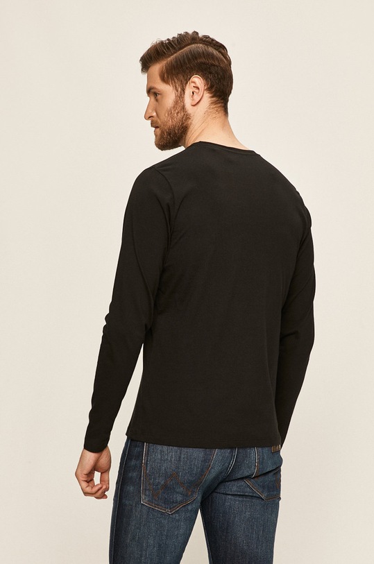 Oblečenie Pepe Jeans - Pánske tričko s dlhým rúkavom PM501321 čierna