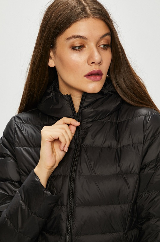 Vila - Péřová bunda 14047054 černá AA00