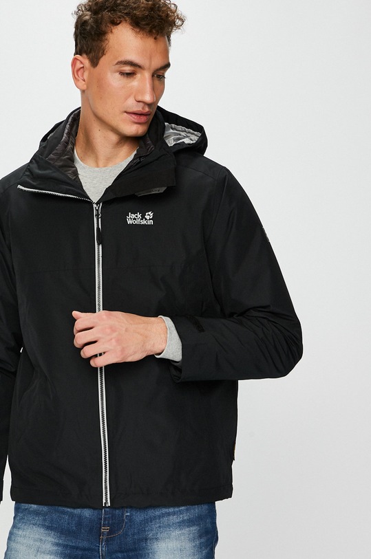 Jack Wolfskin Bunda 1110951 čierna