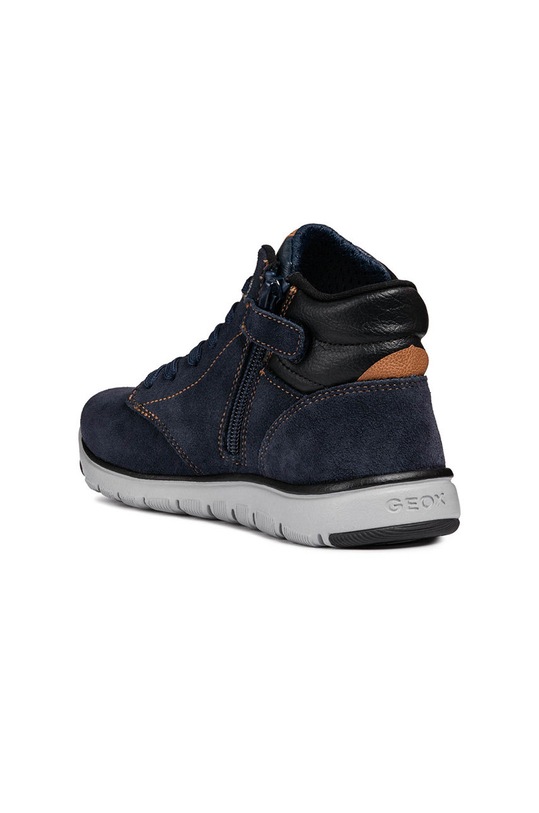 Chlapec Geox - Detské poltopánky J843NA022BC. tmavomodrá