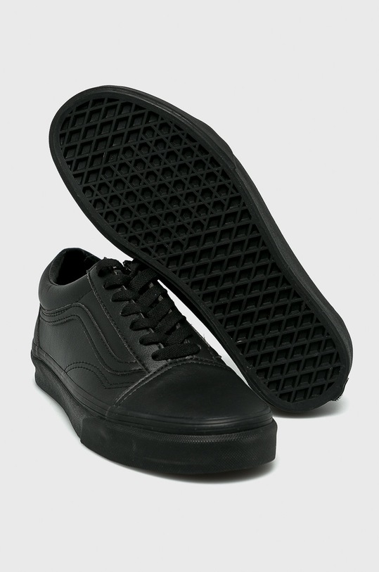 Обувки Vans - Обувки VN0A38G1PXP1 черен