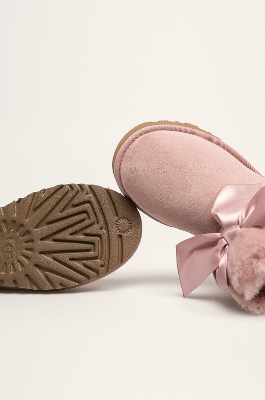 UGG - Sněhule Gita Bow Mini růžová 1098360