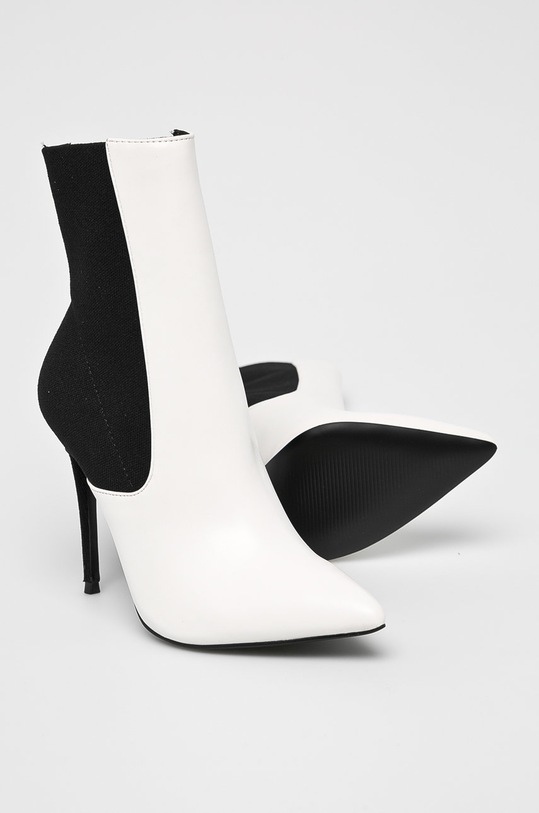 Steve Madden - Čižmy Divinity biela SM11000337