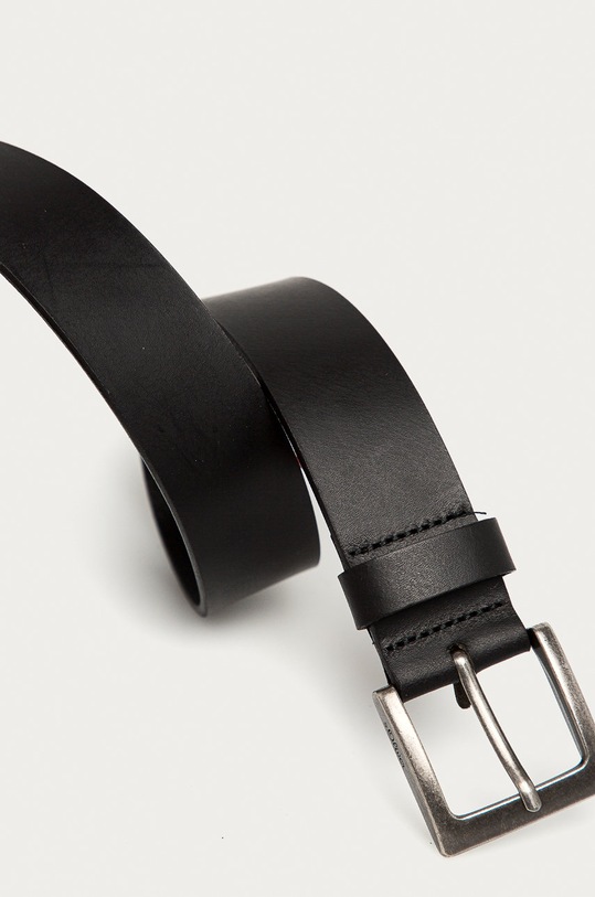 s. Oliver - Pasek skórzany 98.899.95.1771 czarny SS21