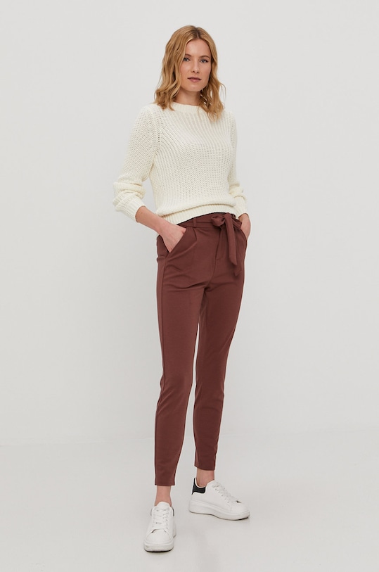 Nohavice Vero Moda 10205932 burgundské AA00