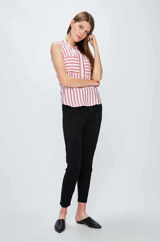 Vero Moda Spodnie 10205932 czarny AA00