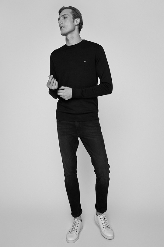 Sveter Tommy Hilfiger čierna MW0MW04978