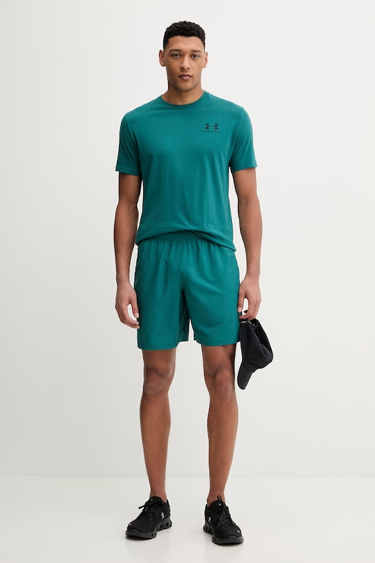 Тениска за трениране Under Armour SPORTSTYLE LEFT CHEST 1326799 зелен SS26
