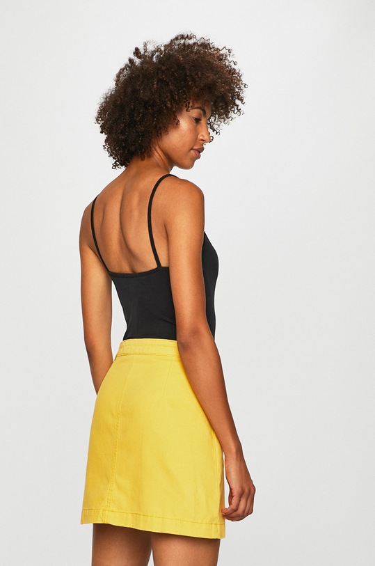 Oblečenie Tally Weijl - Tričko SBOCUFIKA čierna