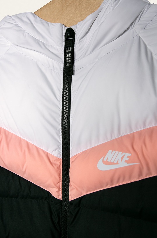 Момче Nike Kids - Детско яке 122-170 cm 939554 черен