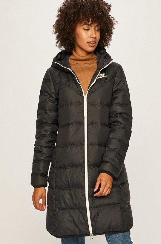 Nike Sportswear - Kifordítható dzseki pehelytoll fekete 939440